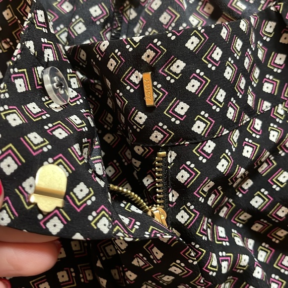 Juicy Couture lightweight shorts - Picture 4 of 5